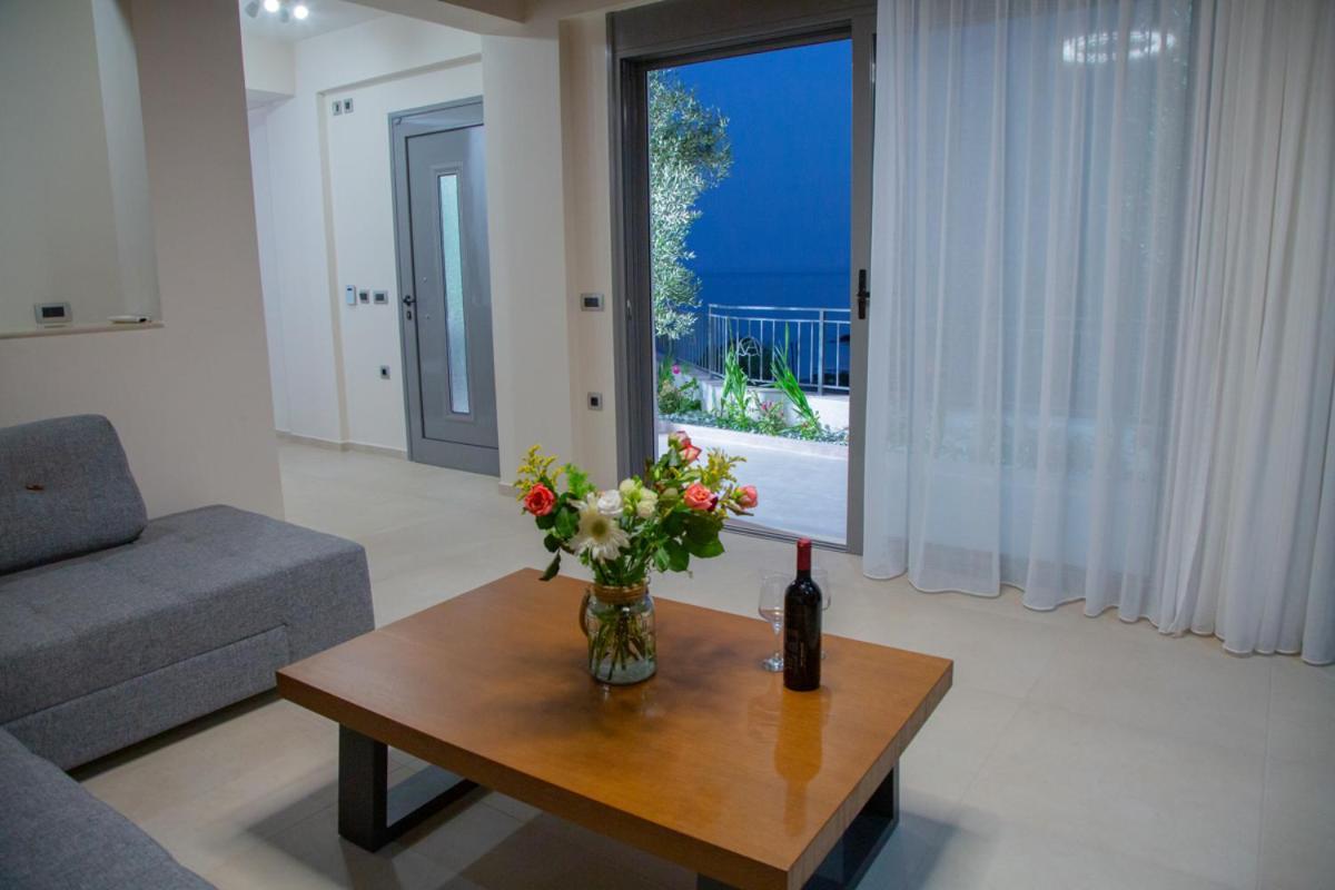 Villa Achlia Esterno foto